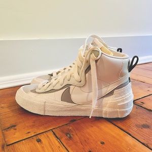 Nike Sacai Blazer High top Sneakers in Grey / White